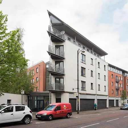 Whitehall Square Apartments- Queen'S Quarters Belfast Exterior photo